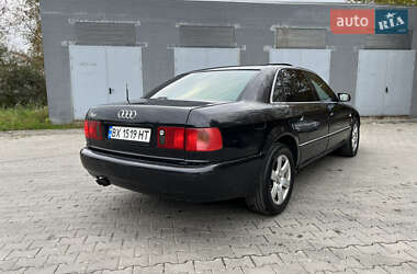 Седан Audi A8 2001 в 