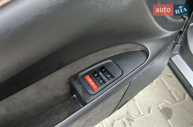 Седан Audi A8 2001 в 