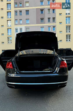 Седан Audi A8 2014 в 