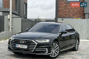Седан Audi A8 2018 в 