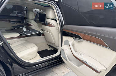 Седан Audi A8 2018 в 