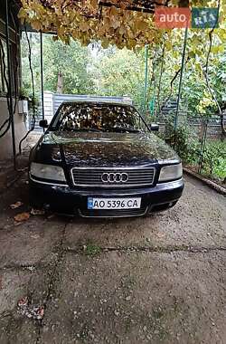 Седан Audi A8 1998 в Ужгороді