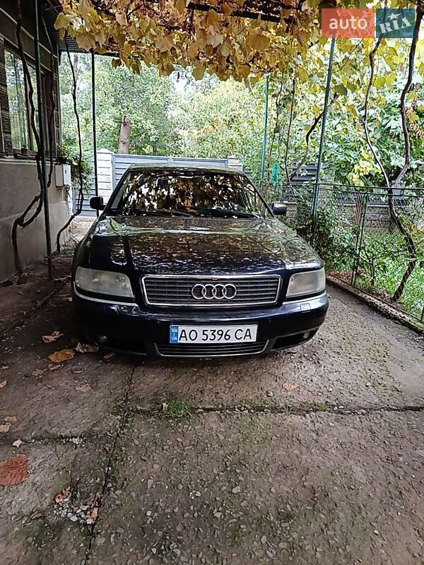 Audi A8 1998