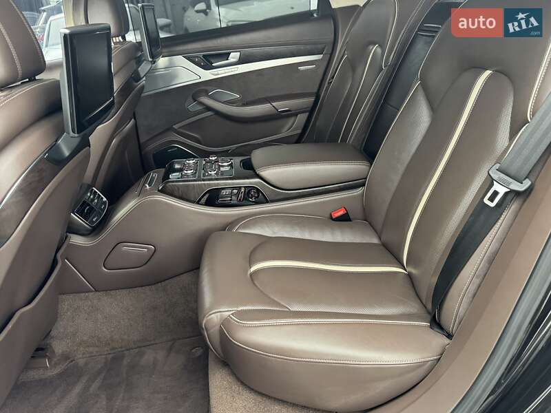 Седан Audi A8 2012 в Тернополе фото 119 Седан Audi A8 2012 в Тернополе