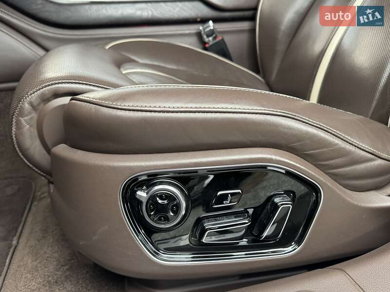 Седан Audi A8 2012 в Тернополе фото 126 Седан Audi A8 2012 в Тернополе