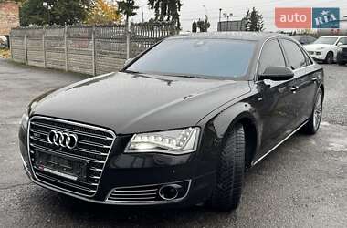 Седан Audi A8 2012 в 