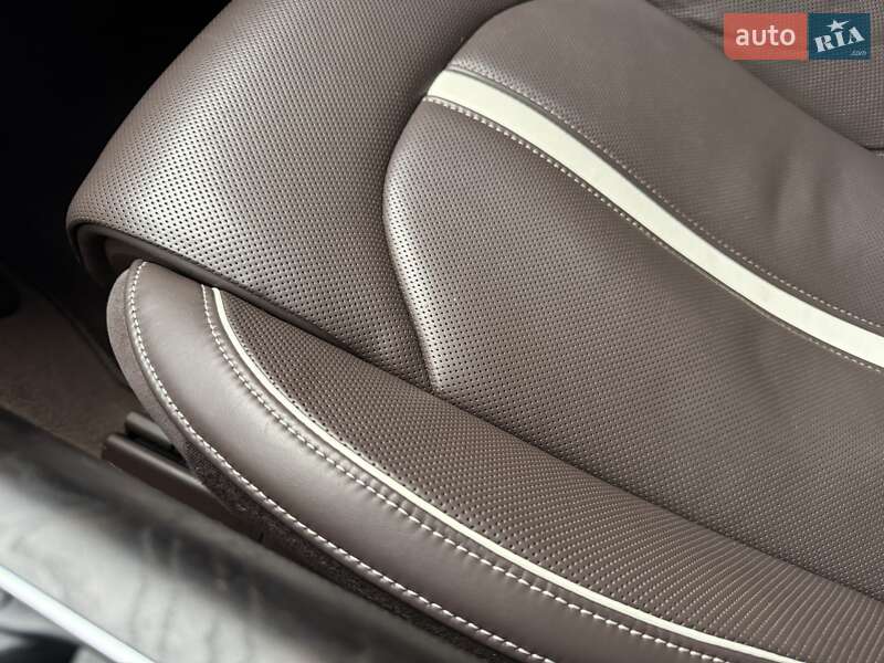 Седан Audi A8 2012 в Тернополе фото 73 Седан Audi A8 2012 в Тернополе