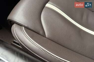 Седан Audi A8 2012 в 