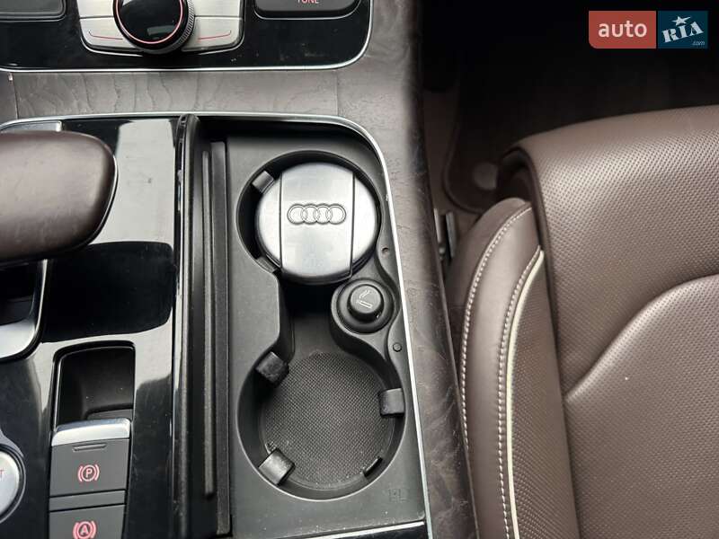 Седан Audi A8 2012 в Тернополе фото 75 Седан Audi A8 2012 в Тернополе