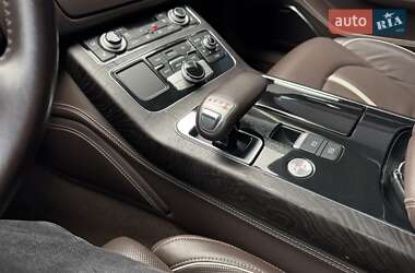 Седан Audi A8 2012 в 