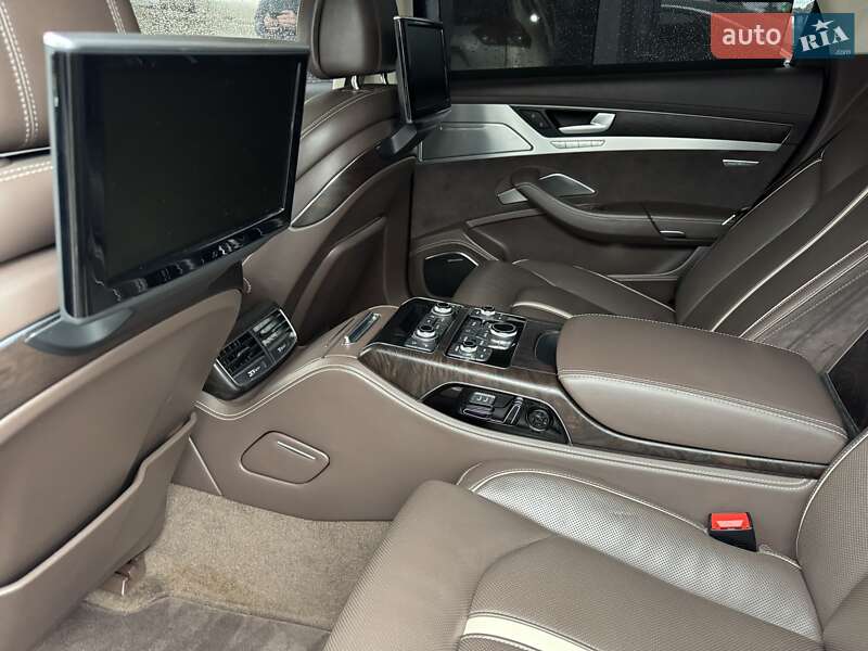 Седан Audi A8 2012 в Тернополе фото 106 Седан Audi A8 2012 в Тернополе