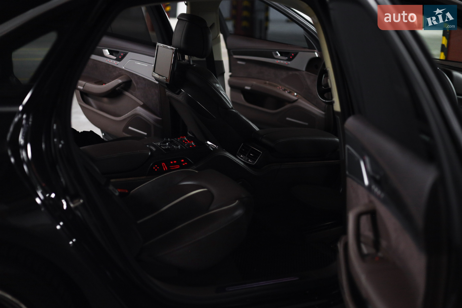 2013 Audi A8 - мініатюра 11