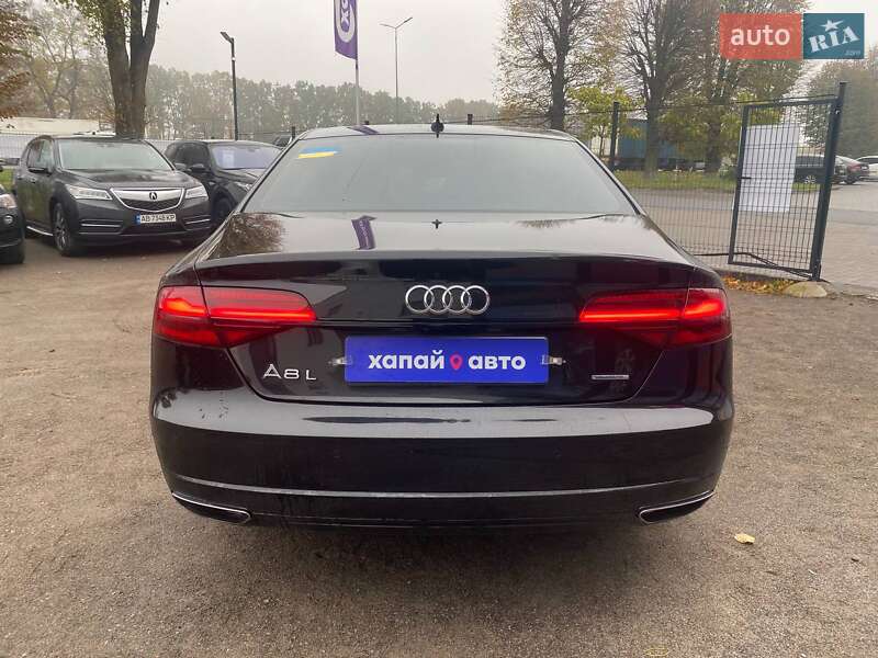 Седан Audi A8 2017 в Вінниці