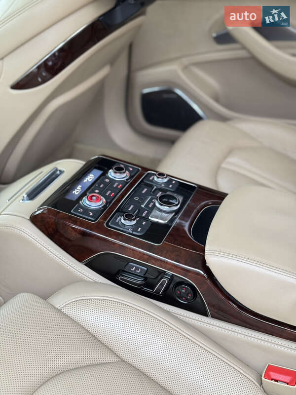 Седан Audi A8 2011 в Києві фото 15 Седан Audi A8 2011 в Києві