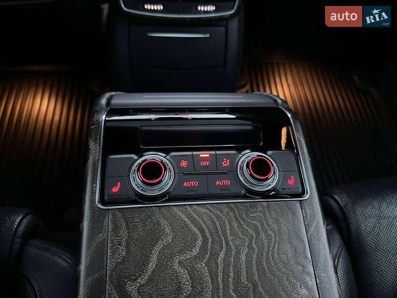 Седан Audi A8 2015 в Києві фото 26 Седан Audi A8 2015 в Києві