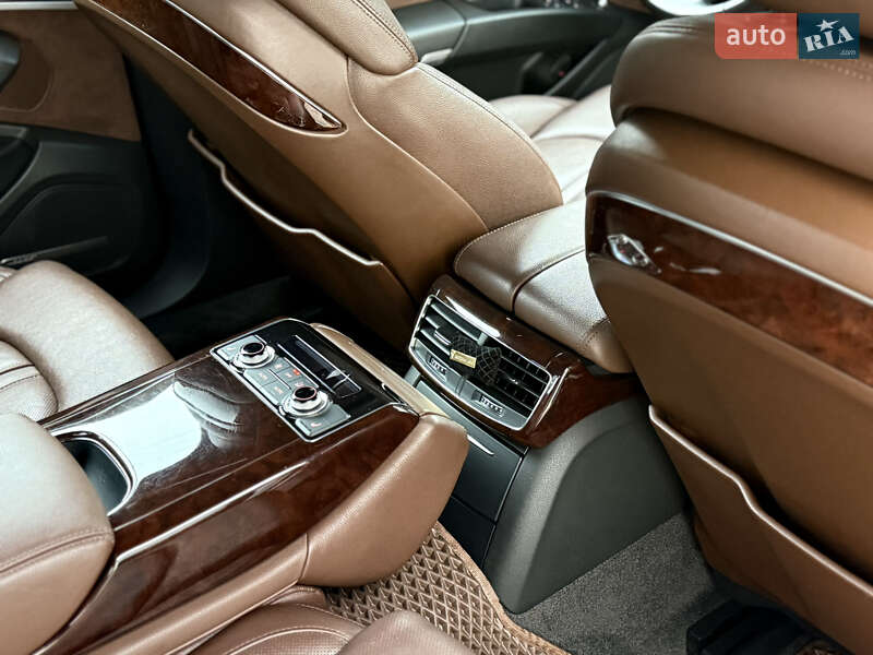 Седан Audi A8 2012 в Южноукраинске фото 25 Седан Audi A8 2012 в Южноукраинске
