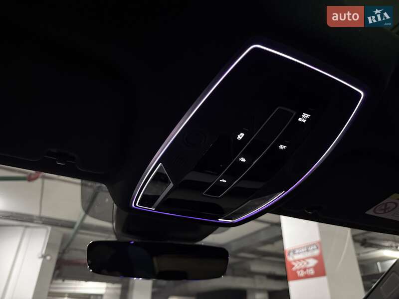 Седан Audi A8 2021 в Києві