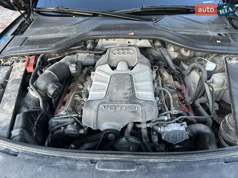 Седан Audi A8 2013 в Тернополе