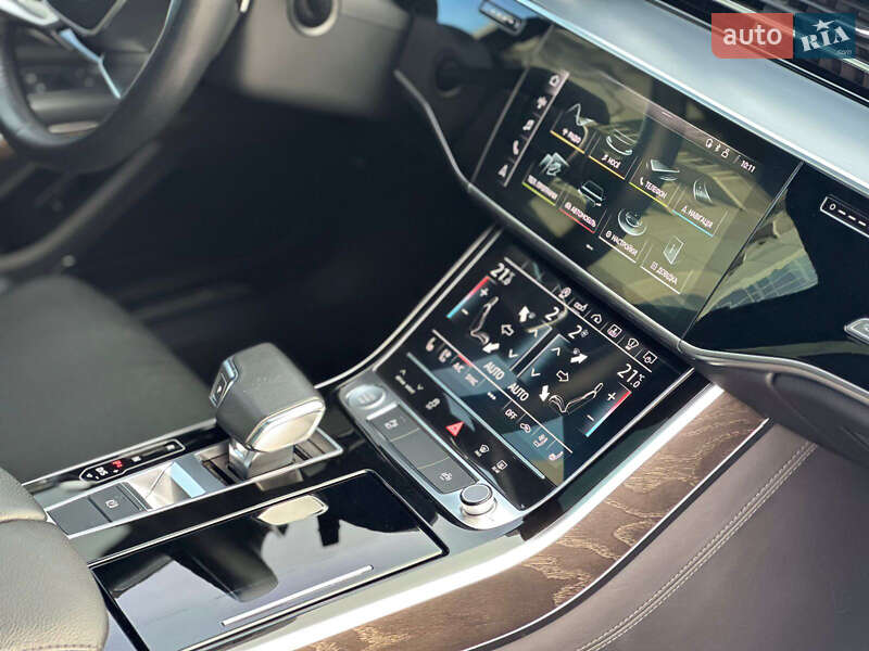 Седан Audi A8 2020 в Киеве