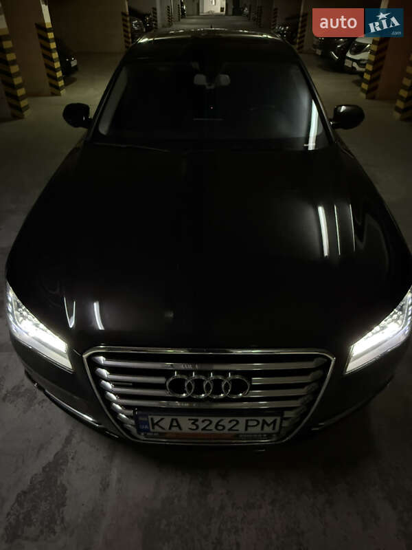 Седан Audi A8 2013 в Києві фото Седан Audi A8 2013 в Києві