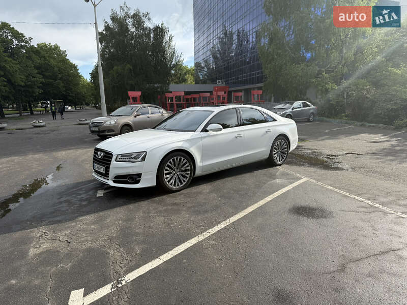 Седан Audi A8 2014 в Днепре фото 29 Седан Audi A8 2014 в Днепре