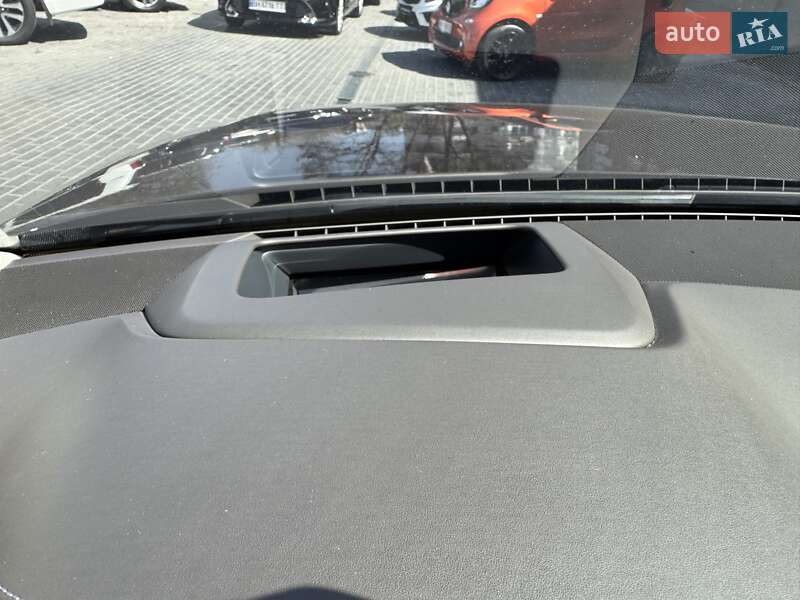 Седан Audi A8 2019 в Одесі