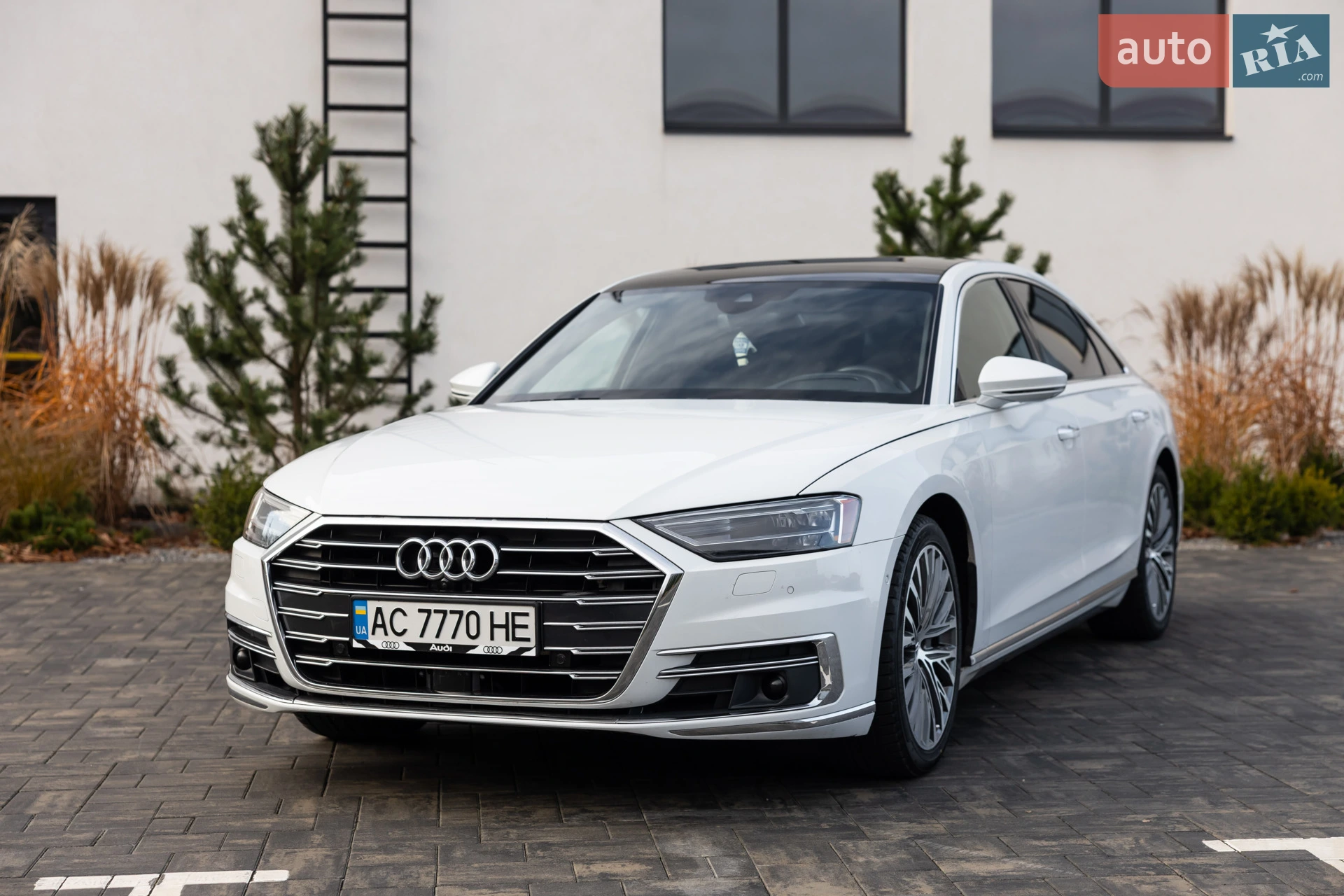 2019 Audi A8 - мініатюра 3