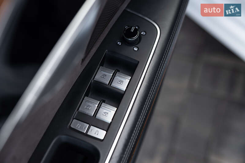 Седан Audi A8 2019 в Луцьку фото 24 Седан Audi A8 2019 в Луцьку