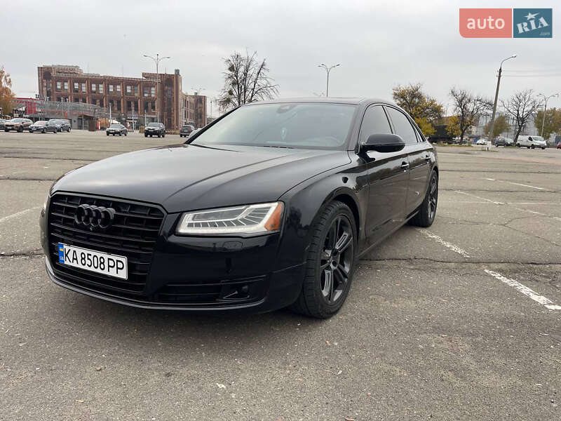 Седан Audi A8 2015 в Киеве