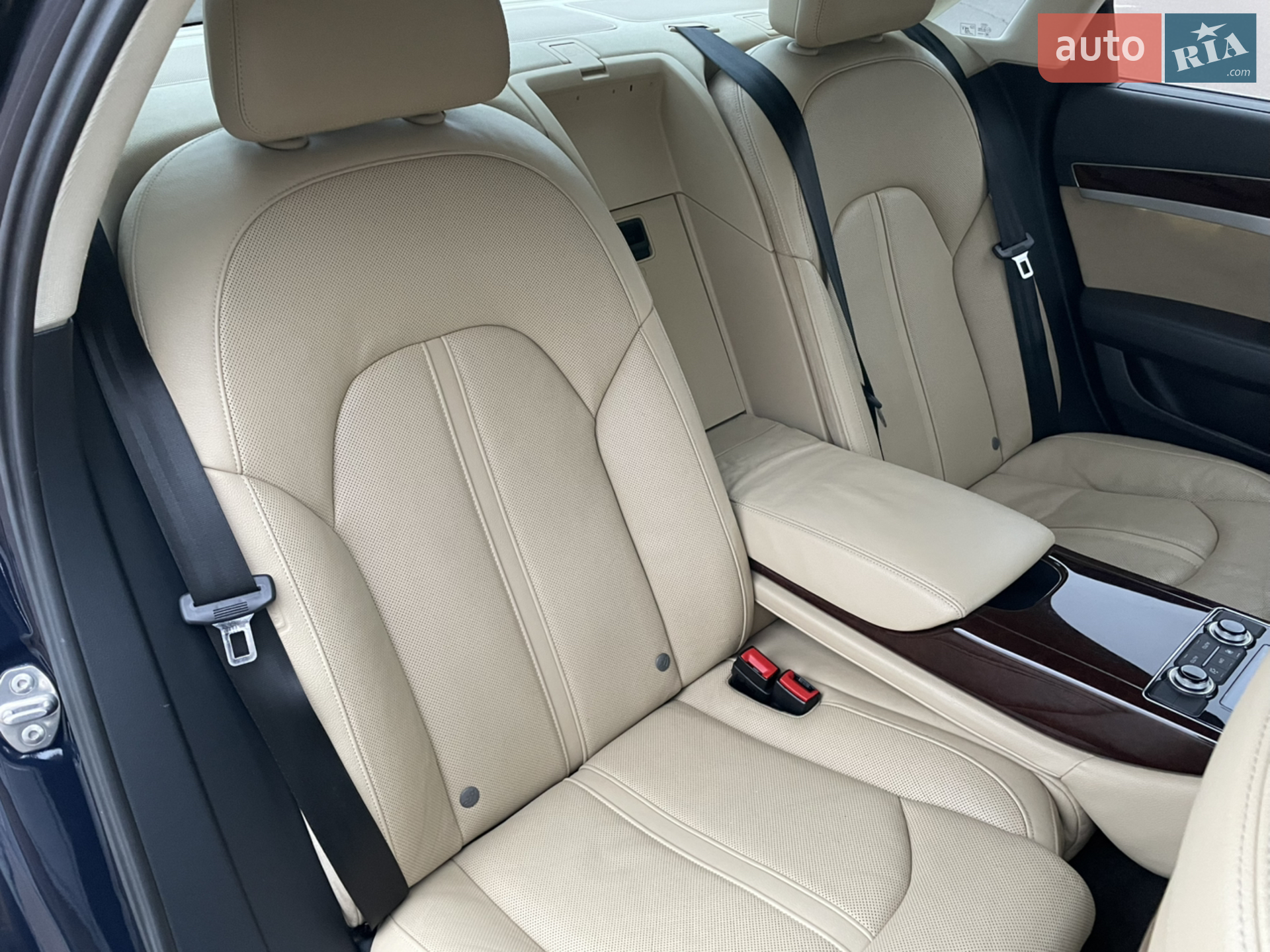 2013 Audi A8 - мініатюра 27