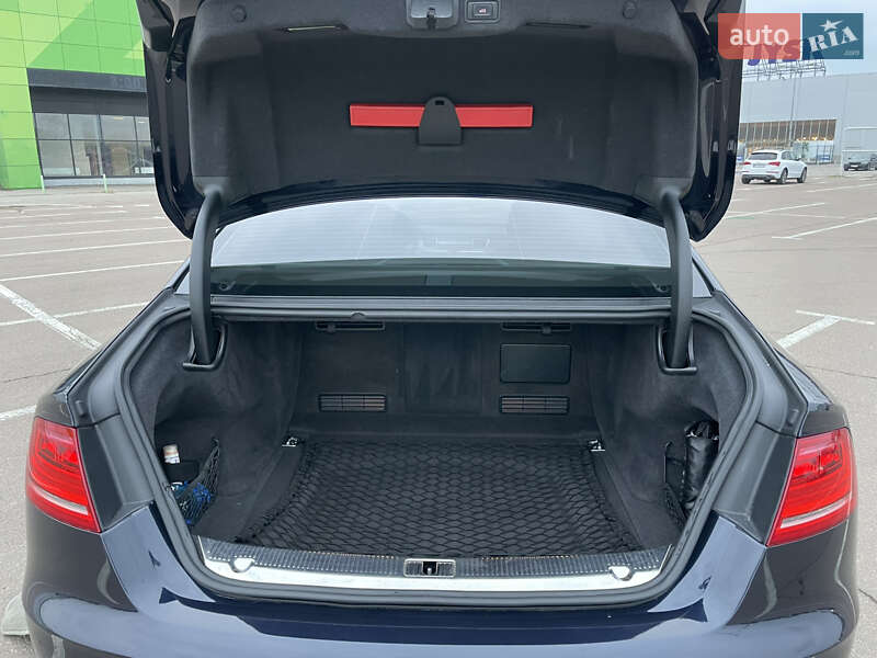 Седан Audi A8 2013 в Одесі фото 36 Седан Audi A8 2013 в Одесі