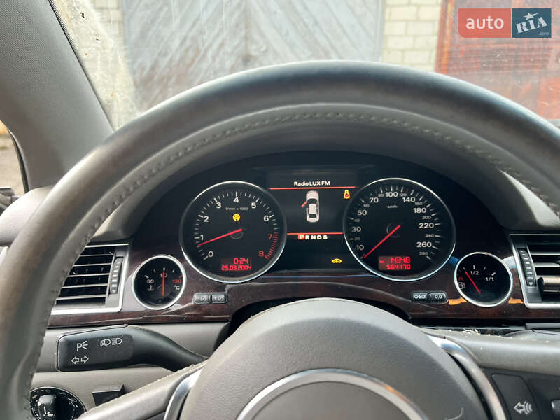 Седан Audi A8 2003 в Харкові