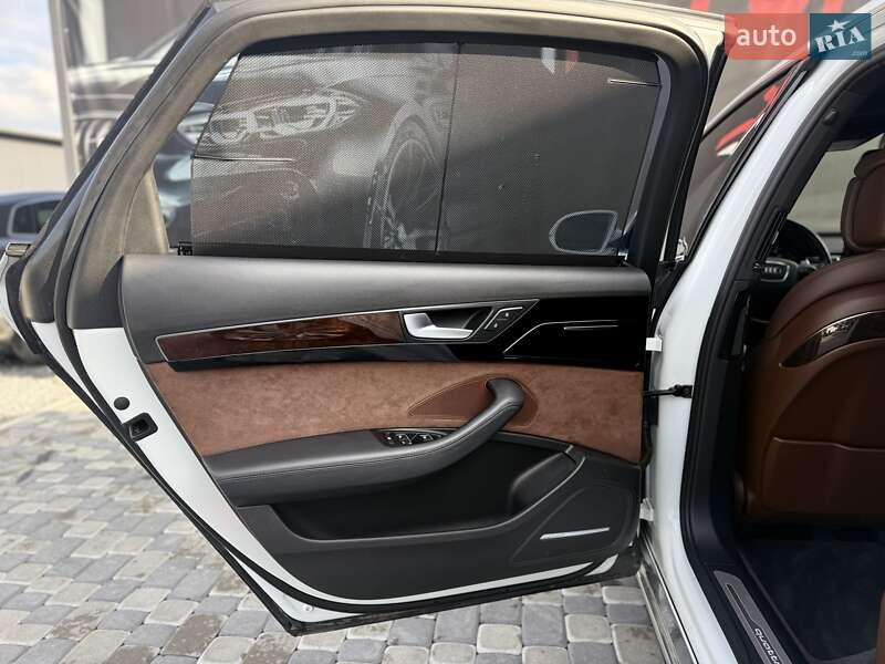 Седан Audi A8 2016 в Львові фото 66 Седан Audi A8 2016 в Львові