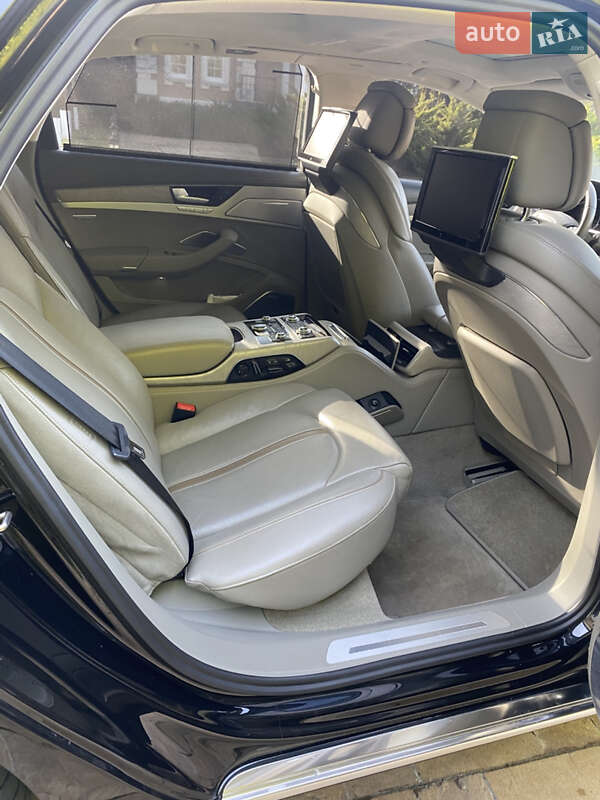 Седан Audi A8 2013 в Киеве фото 5 Седан Audi A8 2013 в Киеве