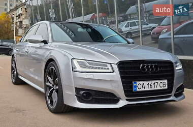 Седан Audi A8 2017 в Киеве