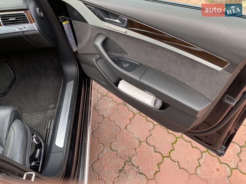 Седан Audi A8 2014 в Ольшанке фото 5 Седан Audi A8 2014 в Ольшанке