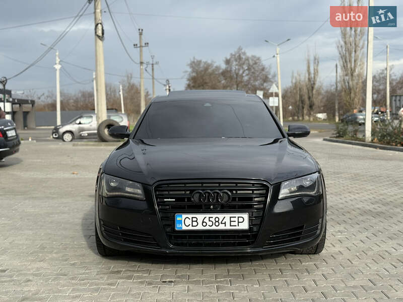 Седан Audi A8 2012 в Николаеве