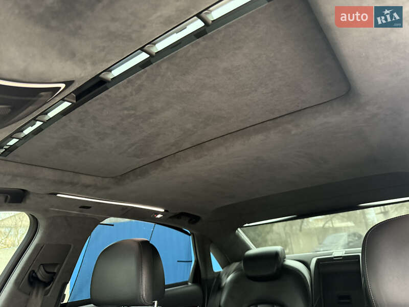 Седан Audi A8 2012 в Николаеве