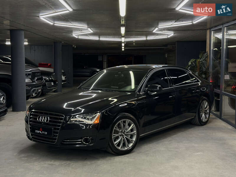 Седан Audi A8 2013 в Одессе