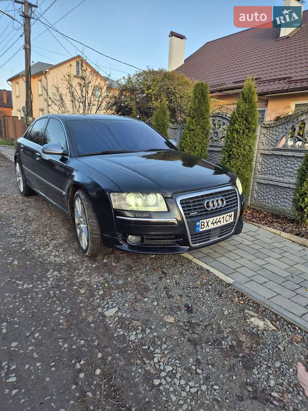 Седан Audi A8 2003 в Хмельницком