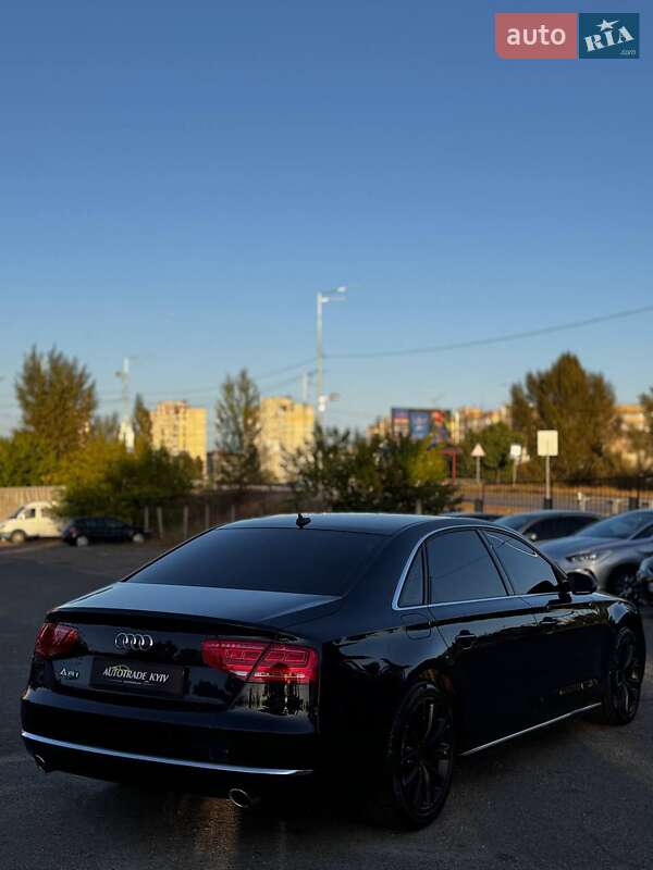 Седан Audi A8 2013 в Киеве