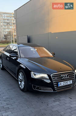 Седан Audi A8 2012 в Києві