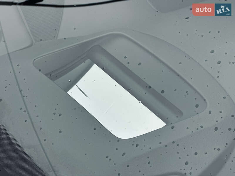 Седан Audi A8 2015 в Кременчуге