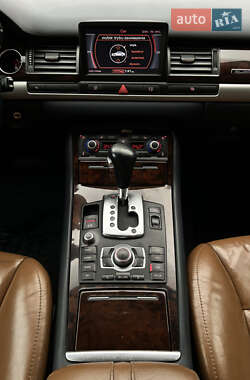 Седан Audi A8 2007 в Виноградове