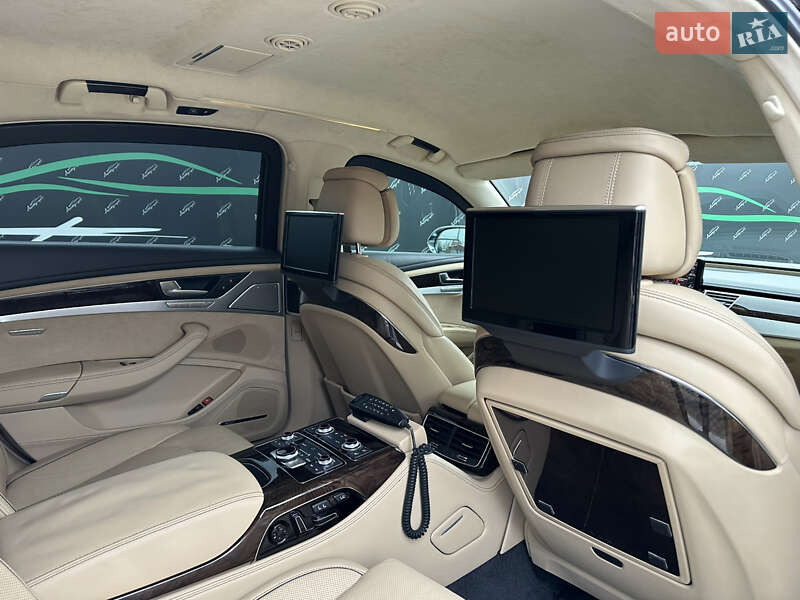 Седан Audi A8 2011 в Киеве