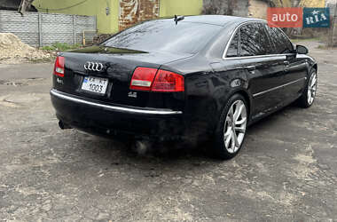 Седан Audi A8 2006 в Киеве