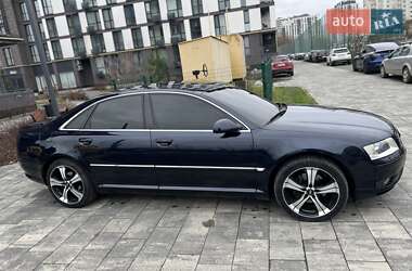 Седан Audi A8 2004 в Львове