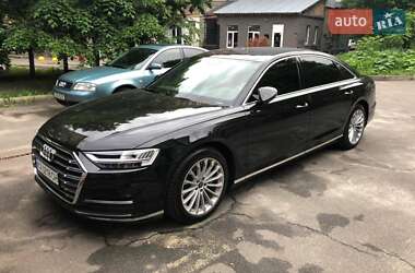 Седан Audi A8 2021 в Києві