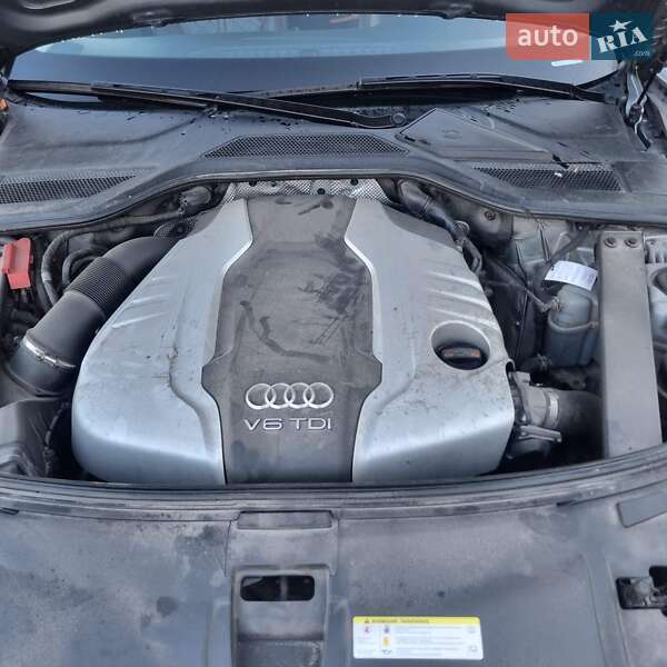 Седан Audi A8 2013 в Борисполе фото 13 Седан Audi A8 2013 в Борисполе