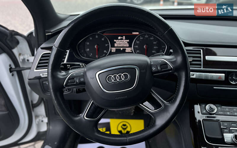 Седан Audi A8 2017 в Мукачево фото 11 Седан Audi A8 2017 в Мукачево